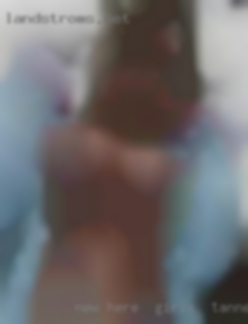 New here , looking girls in Tannersville, NY for casual encounter.